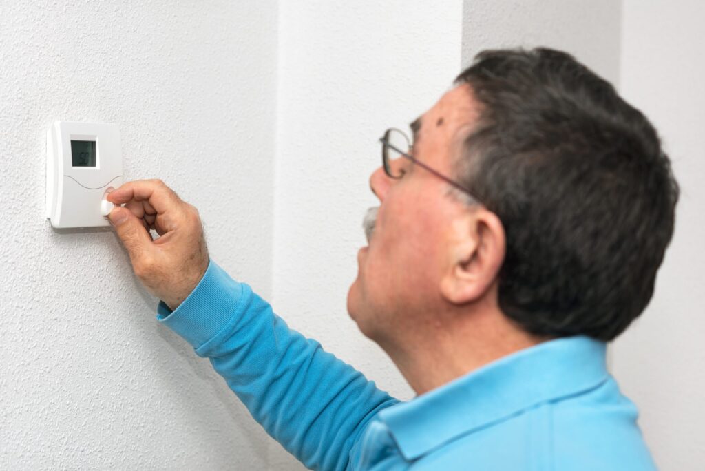 tips to save money on utilities this winter